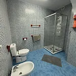 Met Zwembad